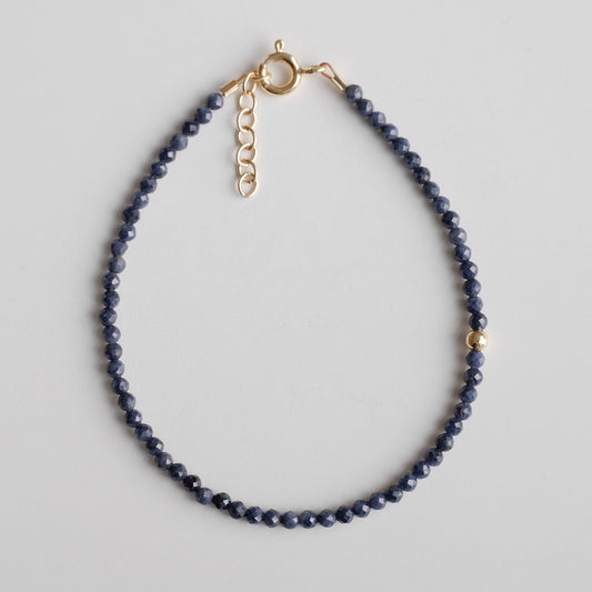 sapphire beaded bracelet, bracelet with blue stones, gold plated bracelet with sapphire beads