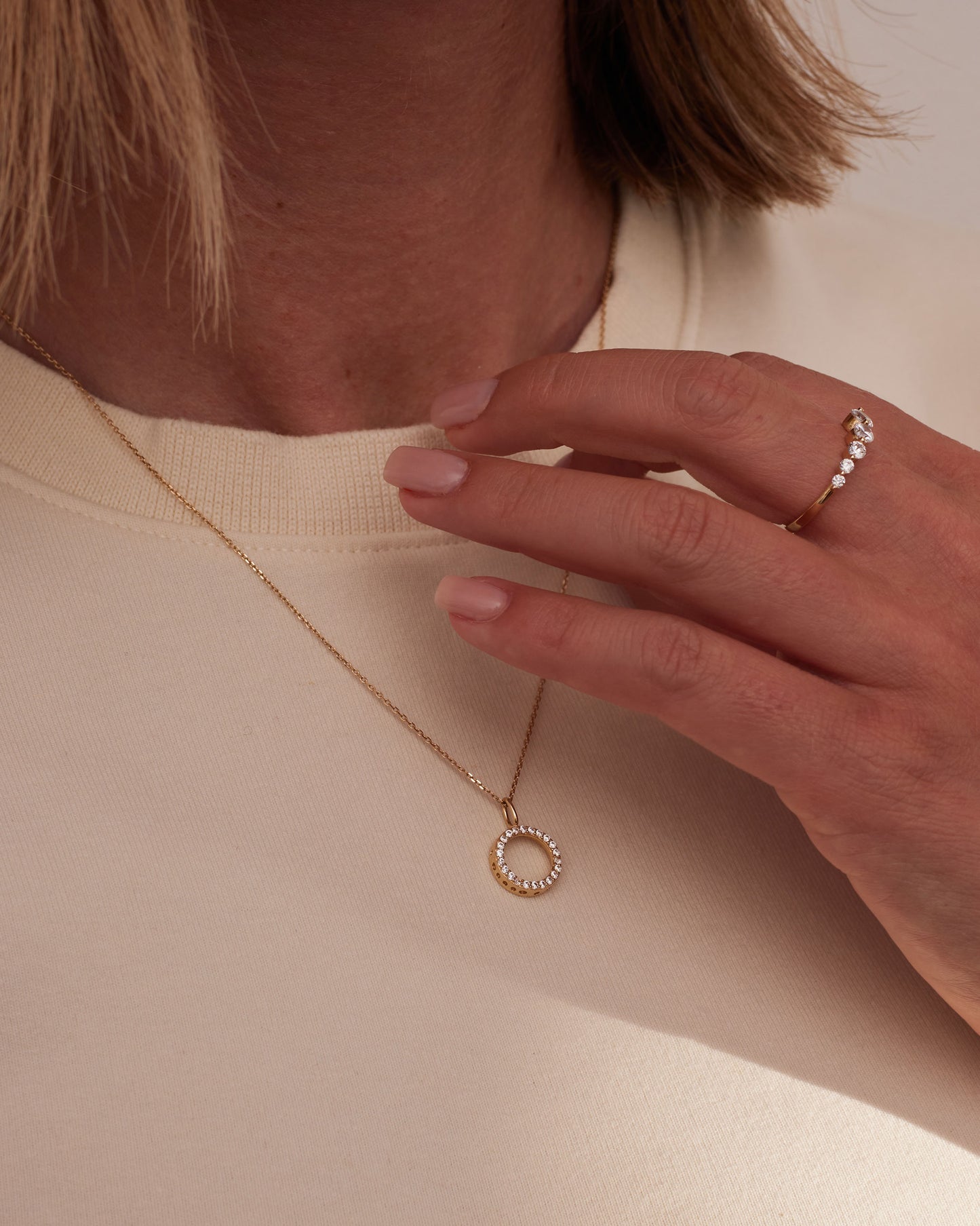 Zirconia Circle Necklace