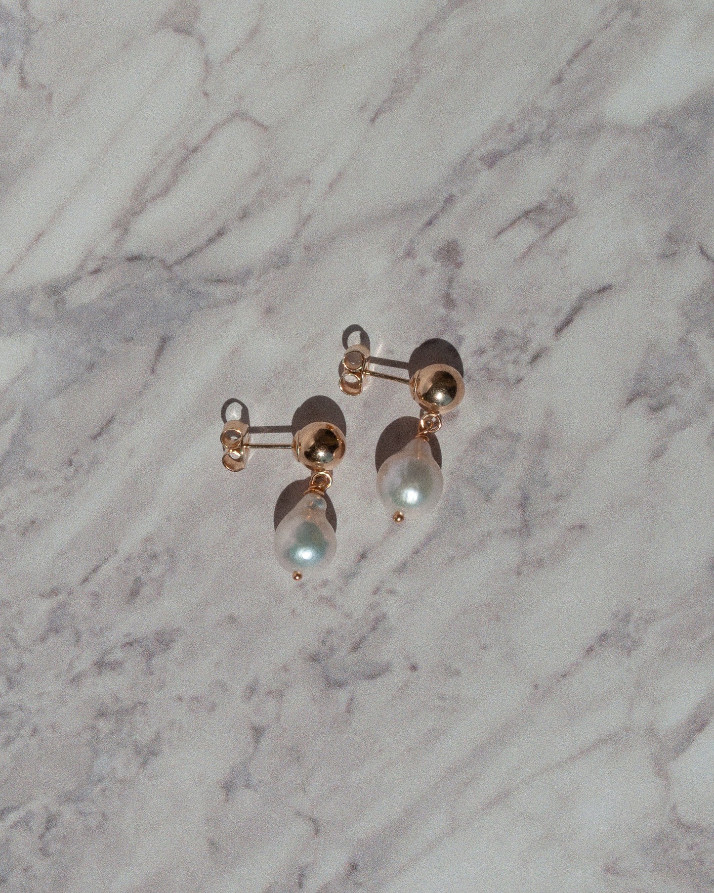 14K Solid Gold Pearl Stud Earrings