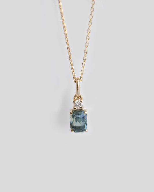 Teal Sapphire And Diamond Necklace