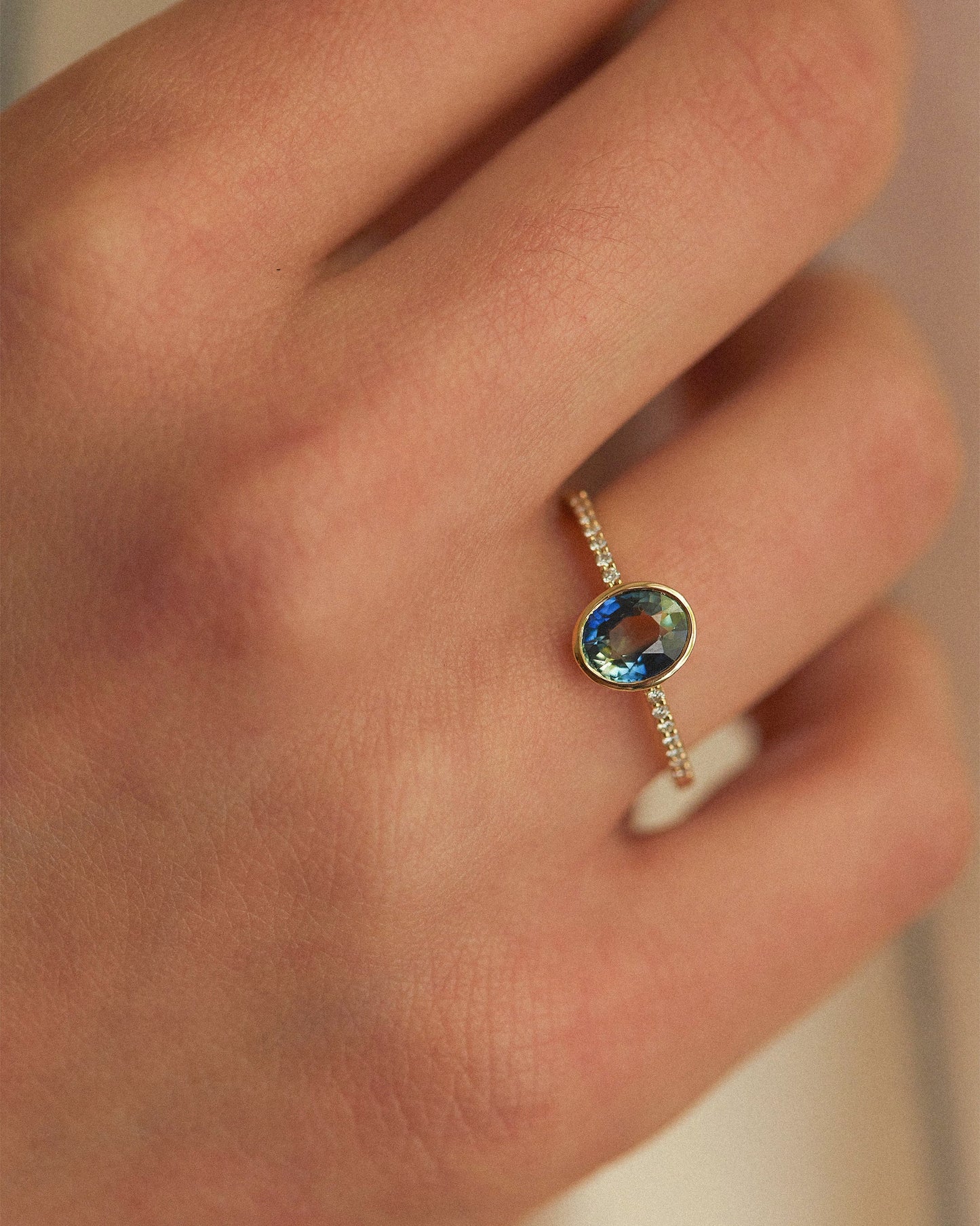 Bi-Color Sapphire Solitaire Ring