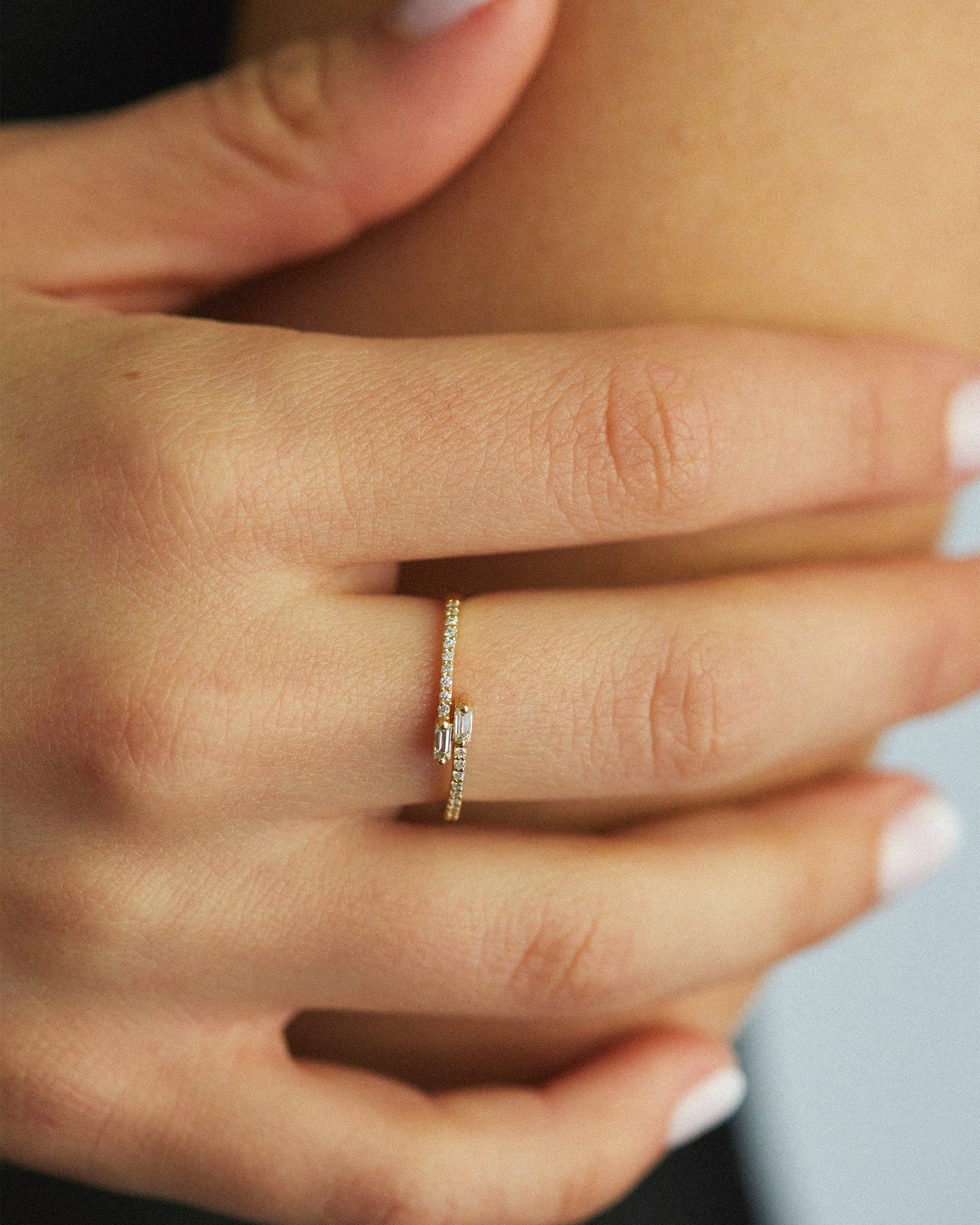 Overlap Diamond Ring