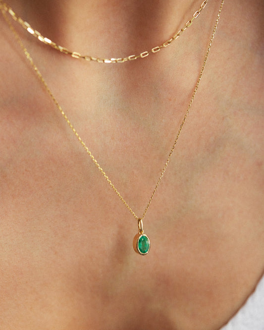 Oval Emerald Pendant Necklace